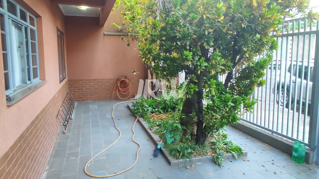 Sobrado, 4 quartos, 250 m² - Foto 1