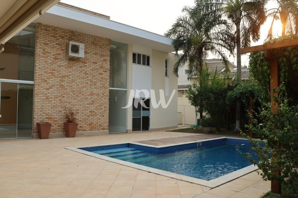 Casa de Condomínio à venda com 4 quartos, 862m² - Foto 1