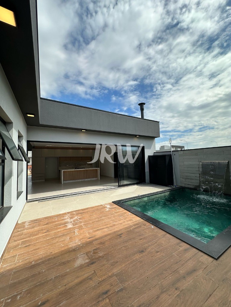 Casa de Condomínio à venda com 3 quartos, 300m² - Foto 2