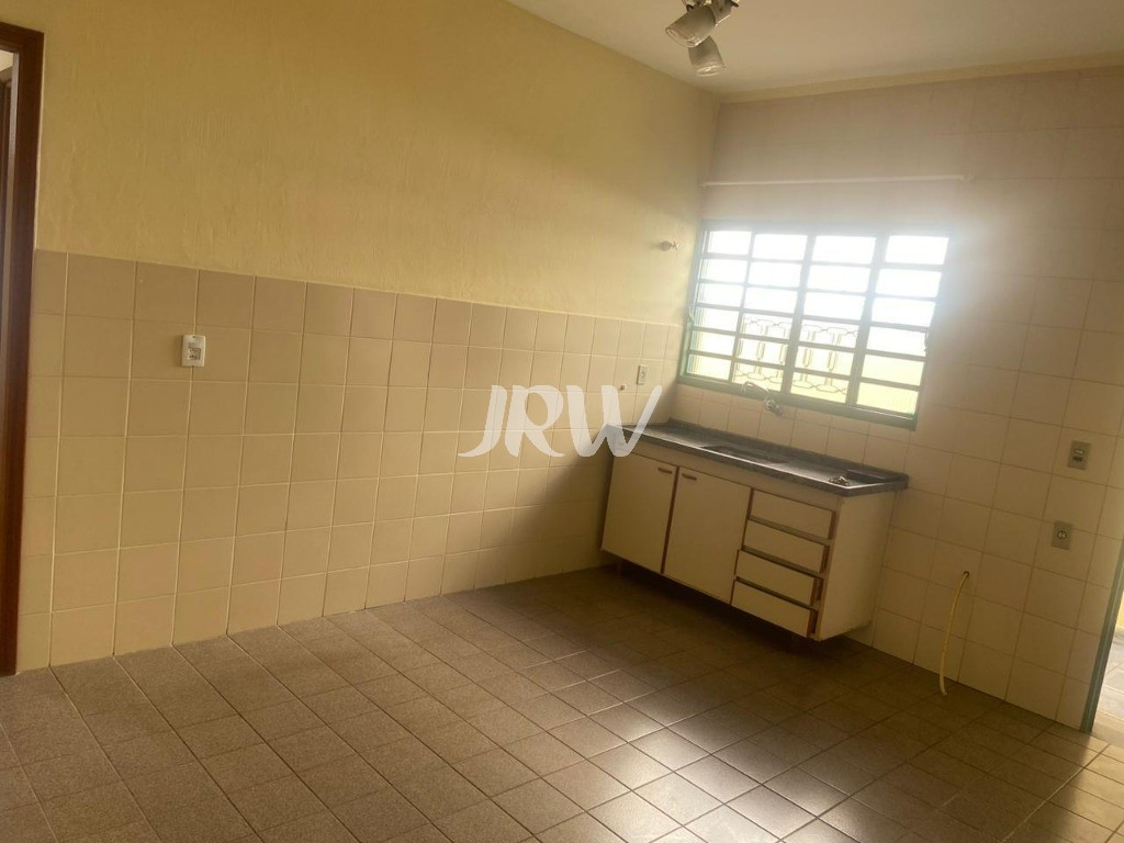 Casa à venda com 2 quartos, 166m² - Foto 7
