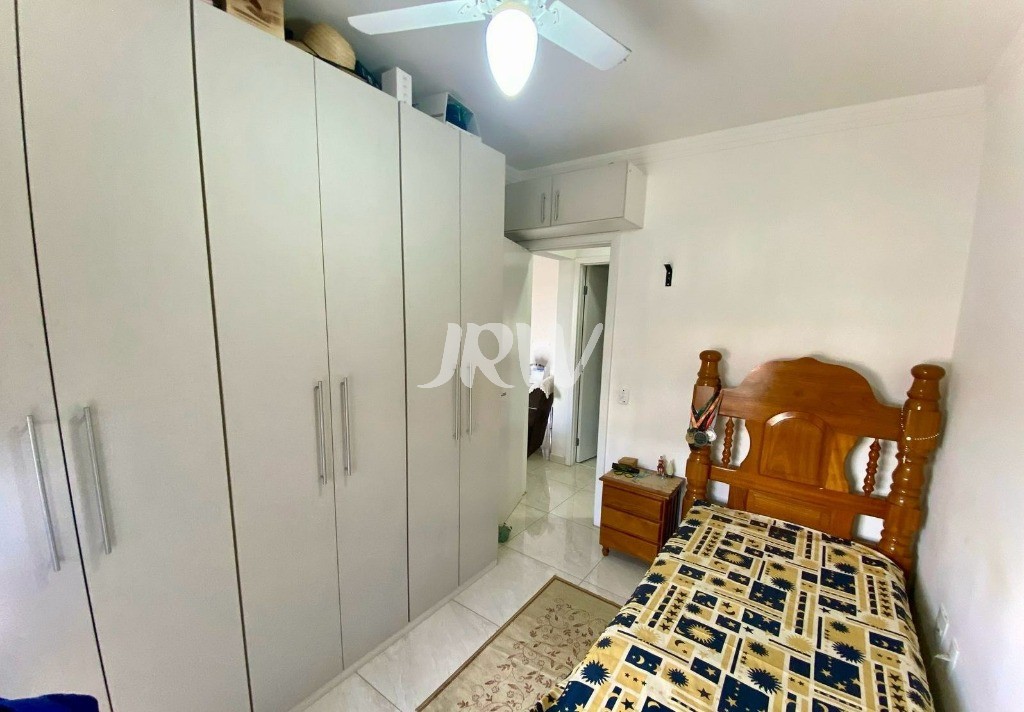 Apartamento à venda com 2 quartos, 67m² - Foto 11