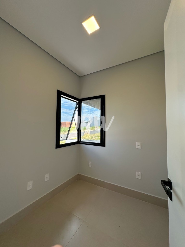 Casa de Condomínio à venda com 3 quartos, 300m² - Foto 13