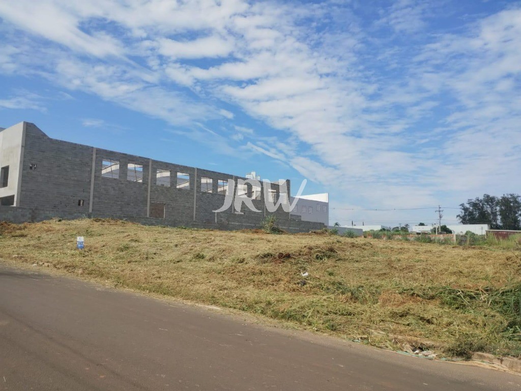Loteamento e Condomínio, 1000 m² - Foto 1