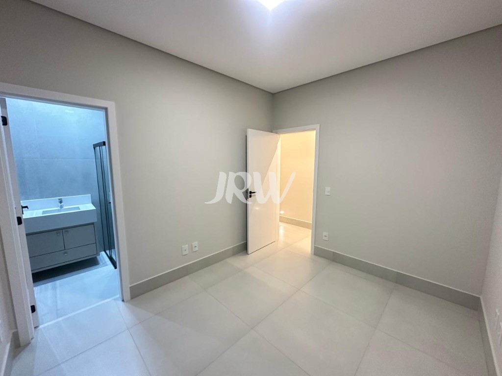 Casa de Condomínio à venda com 3 quartos, 305m² - Foto 15