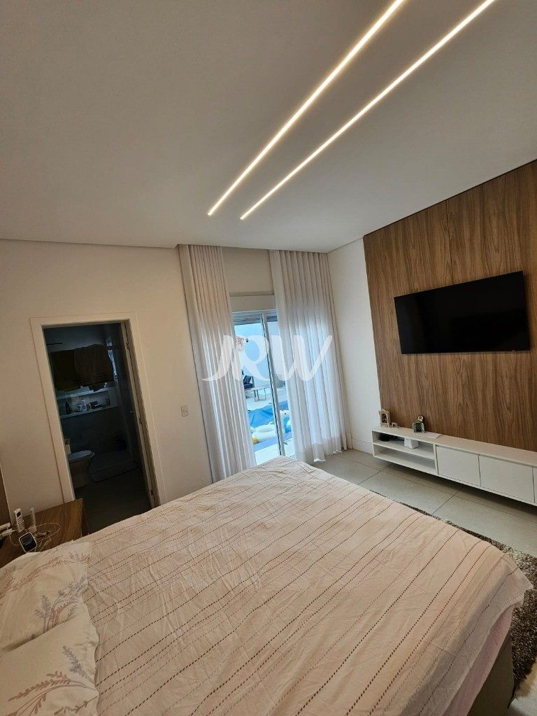 Casa, 4 quartos, 300 m² - Foto 30