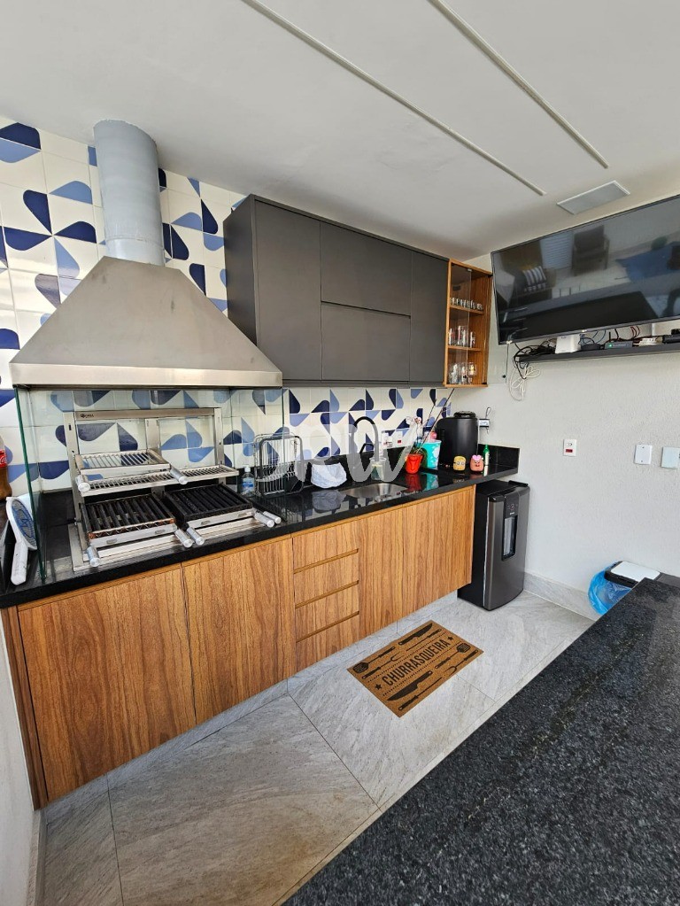 Casa, 4 quartos, 300 m² - Foto 22