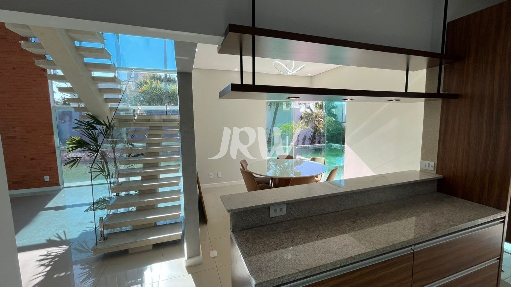 Casa de Condomínio para alugar com 3 quartos, 720m² - Foto 8