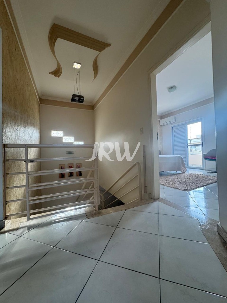 Casa, 3 quartos, 250 m² - Foto 8