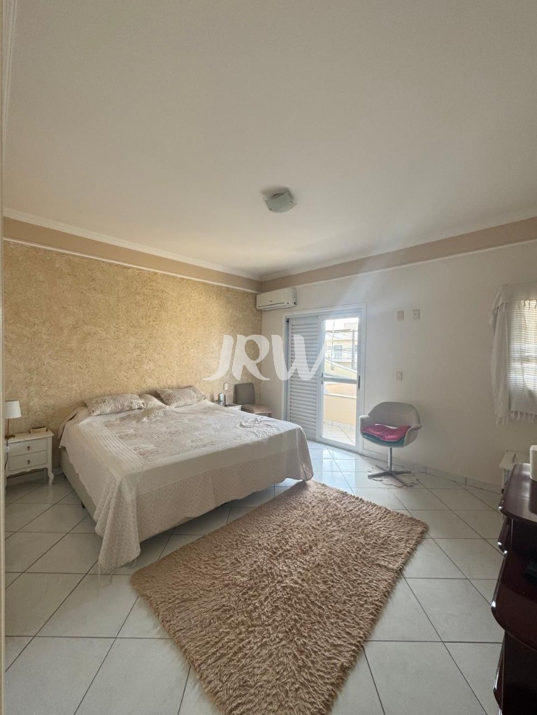 Casa, 3 quartos, 250 m² - Foto 9