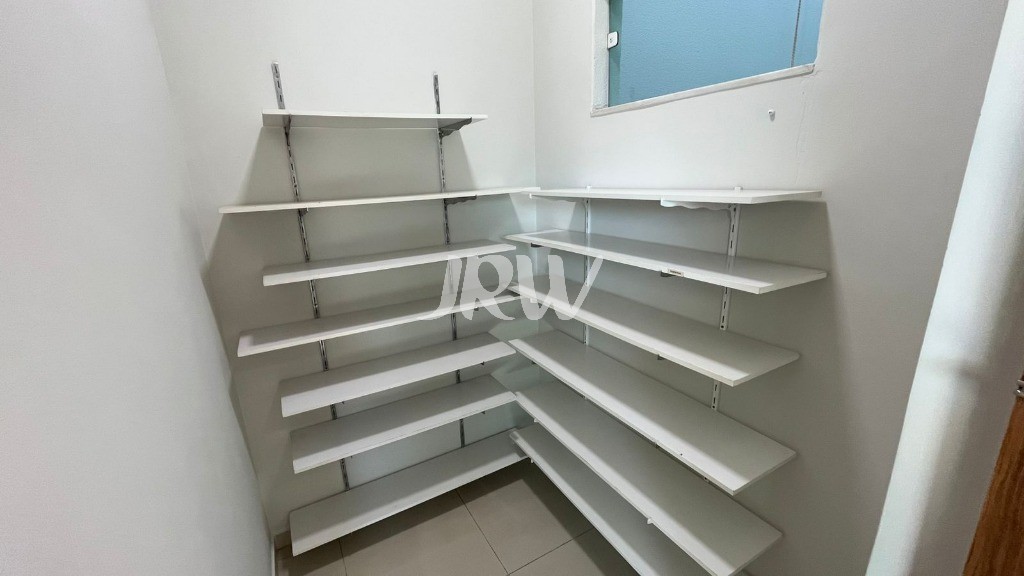 Casa de Condomínio para alugar com 3 quartos, 720m² - Foto 43