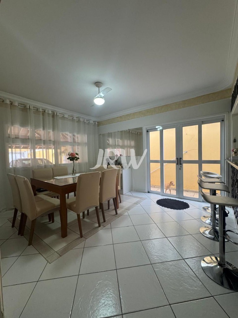 Casa, 3 quartos, 250 m² - Foto 5