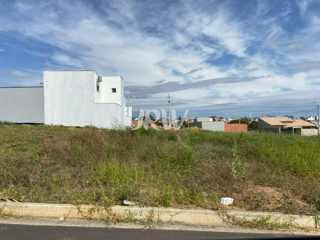 Terreno à venda, 150m² - Foto 1