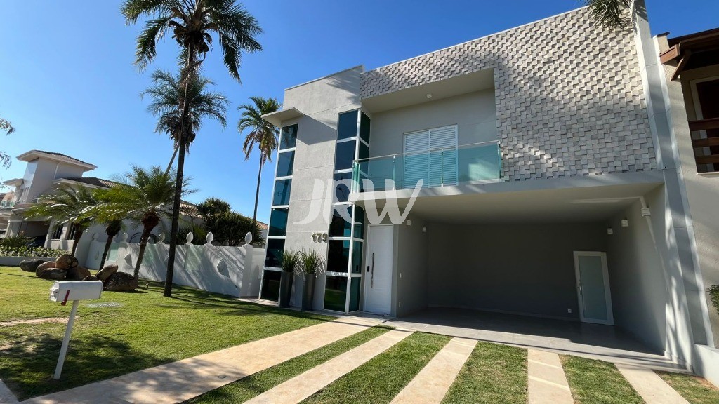 Casa de Condomínio para alugar com 3 quartos, 720m² - Foto 2