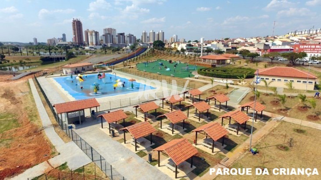 Casa à venda com 1 quarto, 250m² - Foto 11