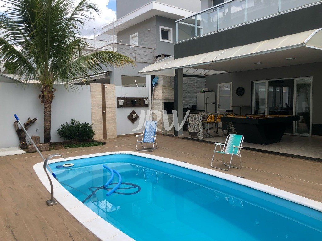 Casa, 4 quartos, 360 m² - Foto 1