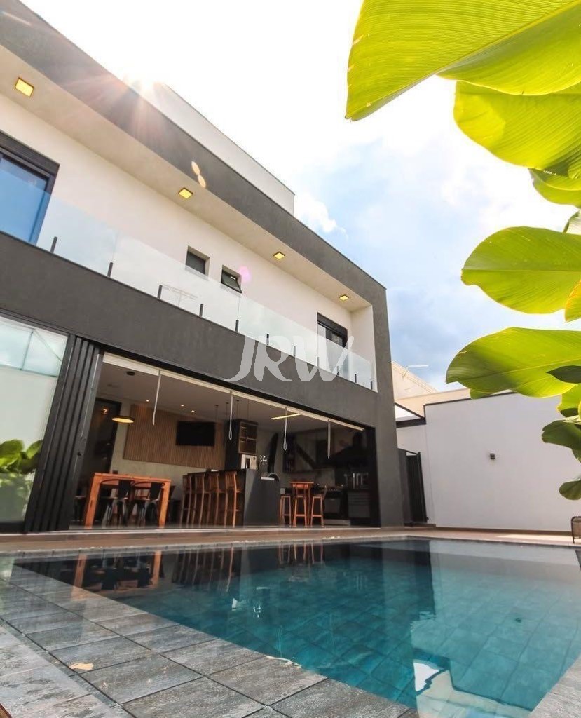 Casa de Condomínio à venda com 3 quartos, 360m² - Foto 2