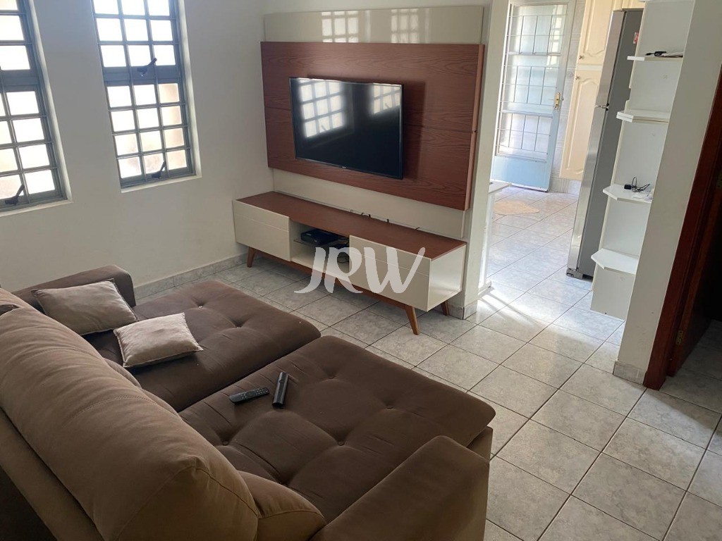Casa à venda com 3 quartos, 126m² - Foto 2