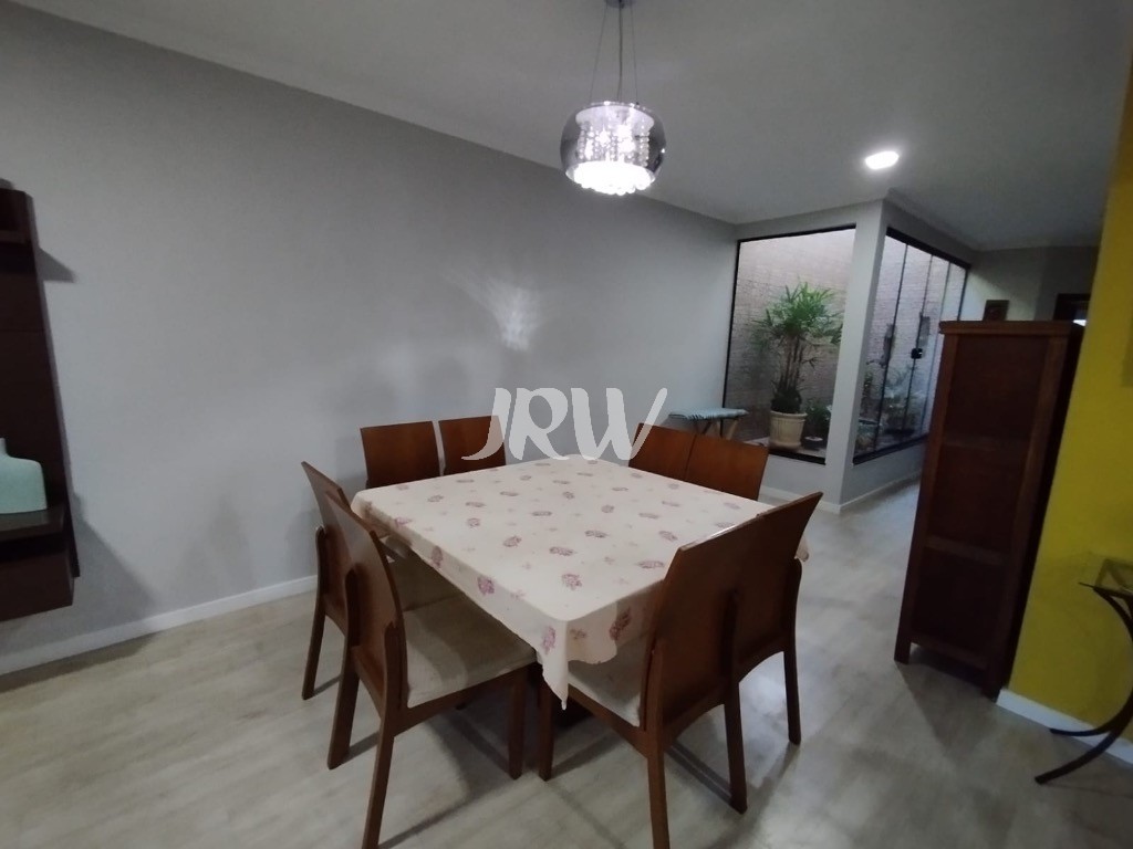 Casa, 3 quartos, 250 m² - Foto 15
