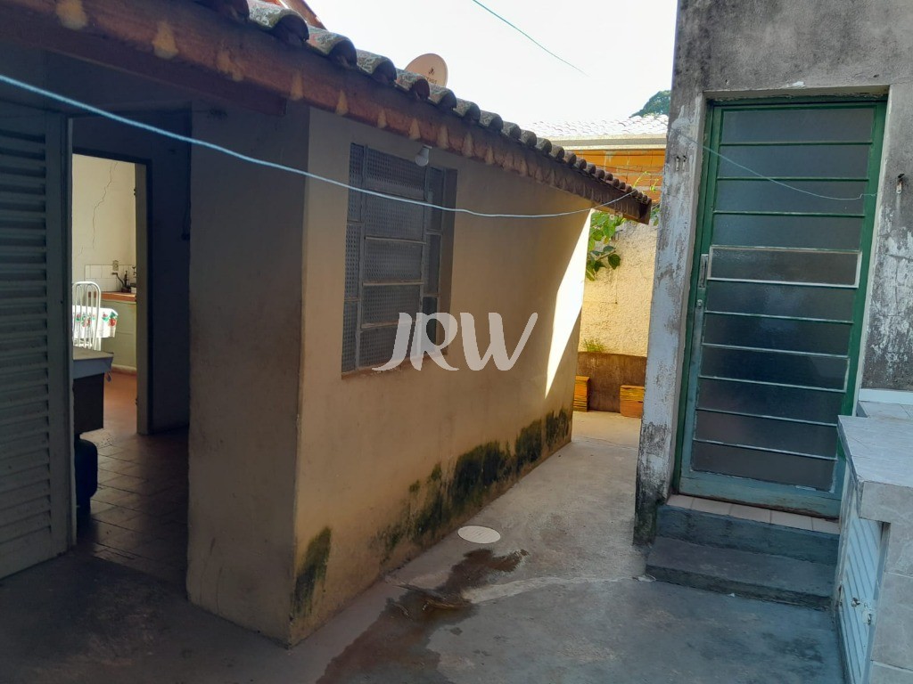 Prédio Inteiro à venda com 5 quartos, 250m² - Foto 10