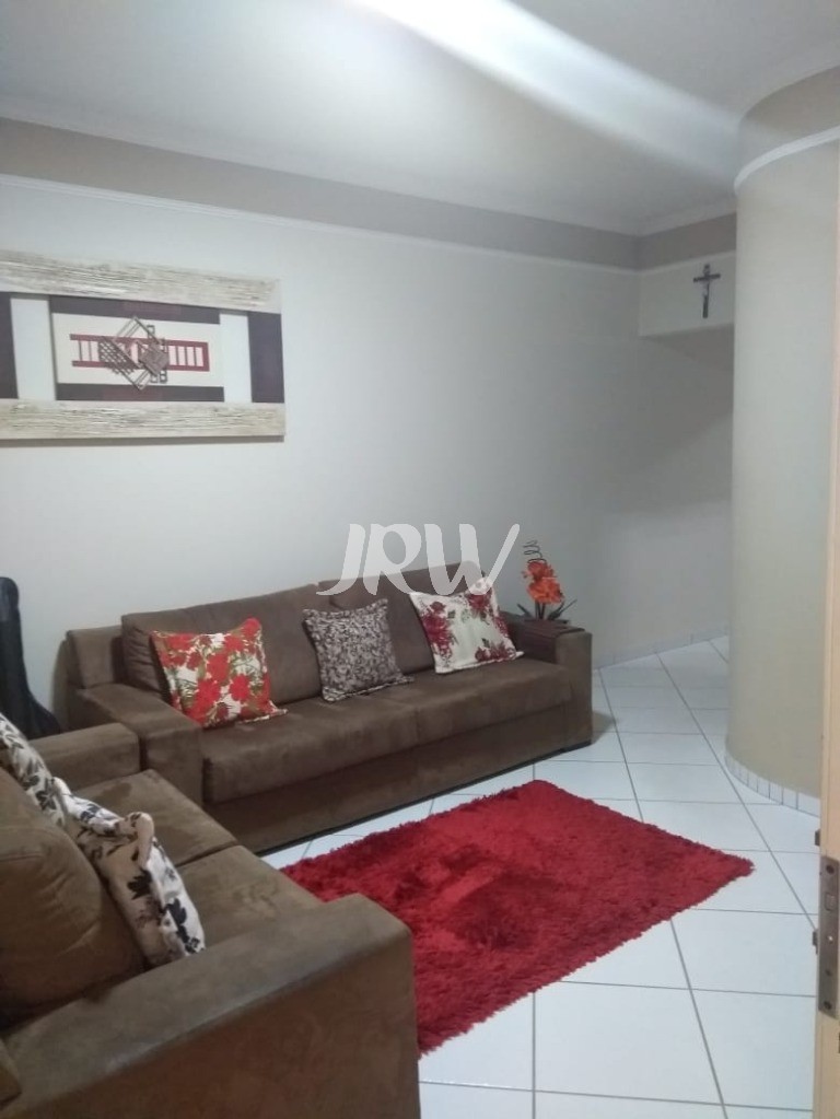 Casa à venda com 3 quartos, 125m² - Foto 2