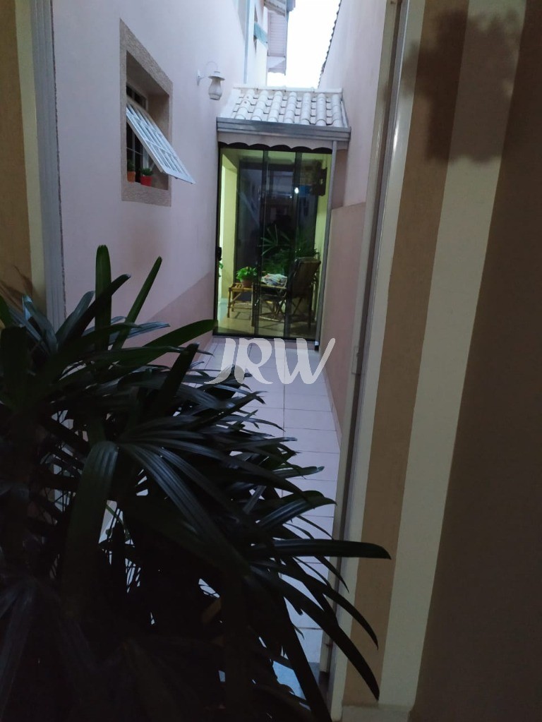 Casa à venda com 3 quartos, 125m² - Foto 22