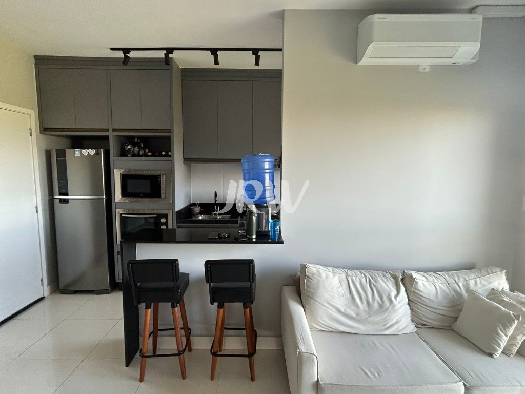Apartamento à venda com 2 quartos, 51m² - Foto 2