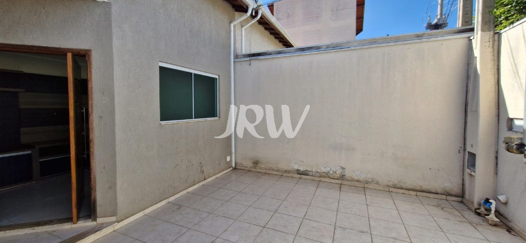 Casa, 3 quartos, 137 m² - Foto 2