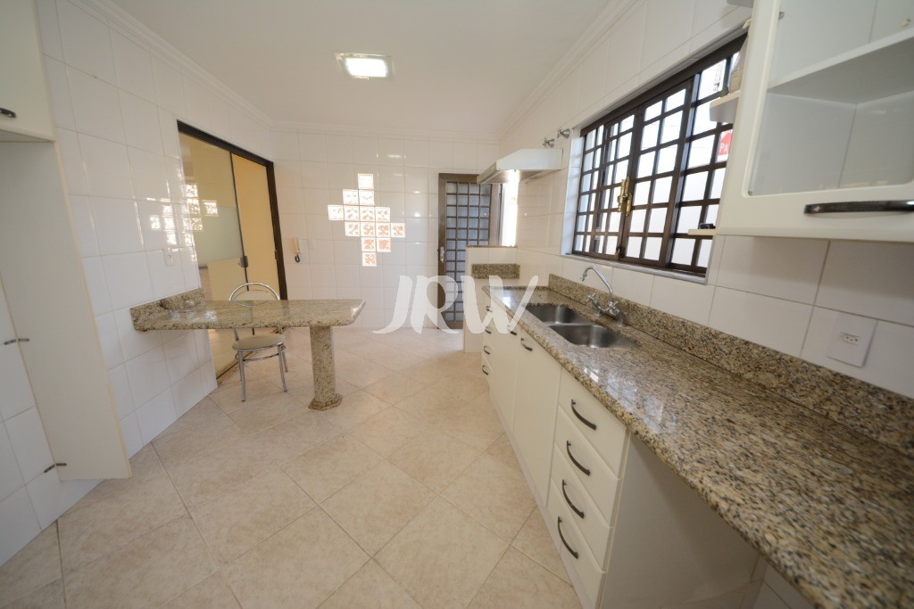 Casa, 3 quartos, 277 m² - Foto 15