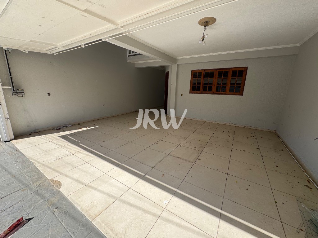 Sobrado à venda com 3 quartos, 130m² - Foto 2