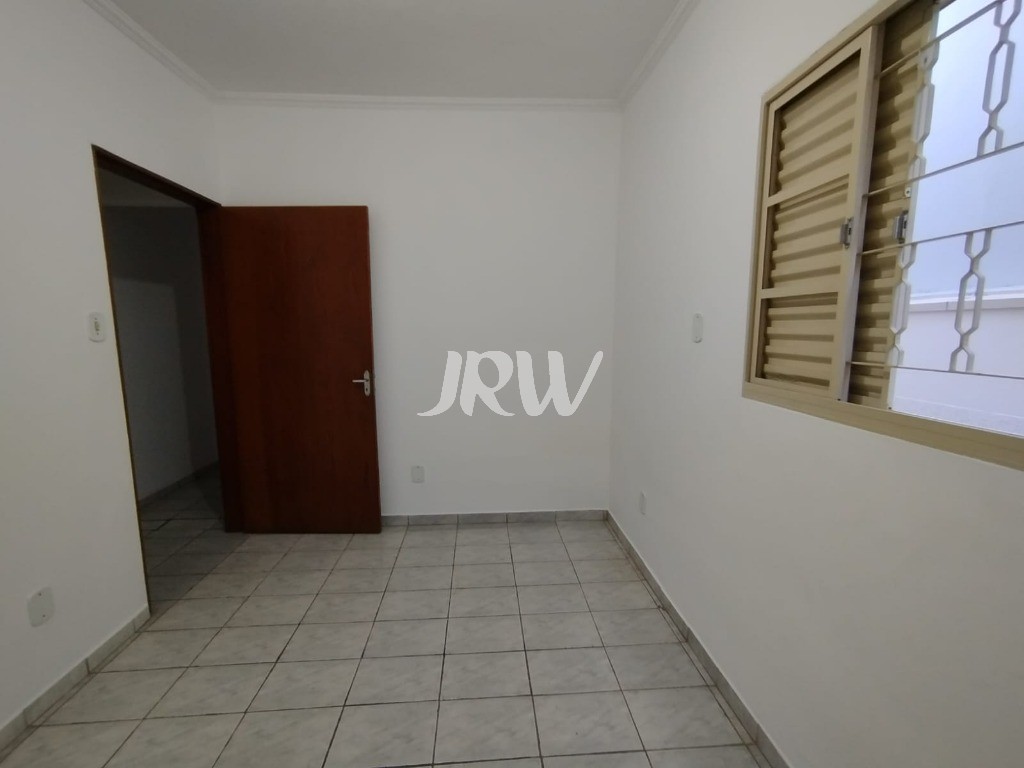 Casa à venda com 3 quartos, 125m² - Foto 4