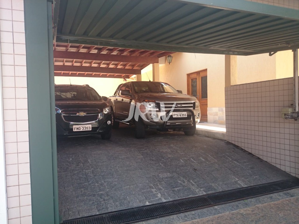 Sobrado, 5 quartos, 432 m² - Foto 2