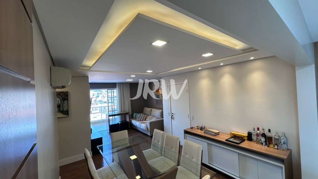 Apartamento à venda com 3 quartos, 103m² - Foto 2