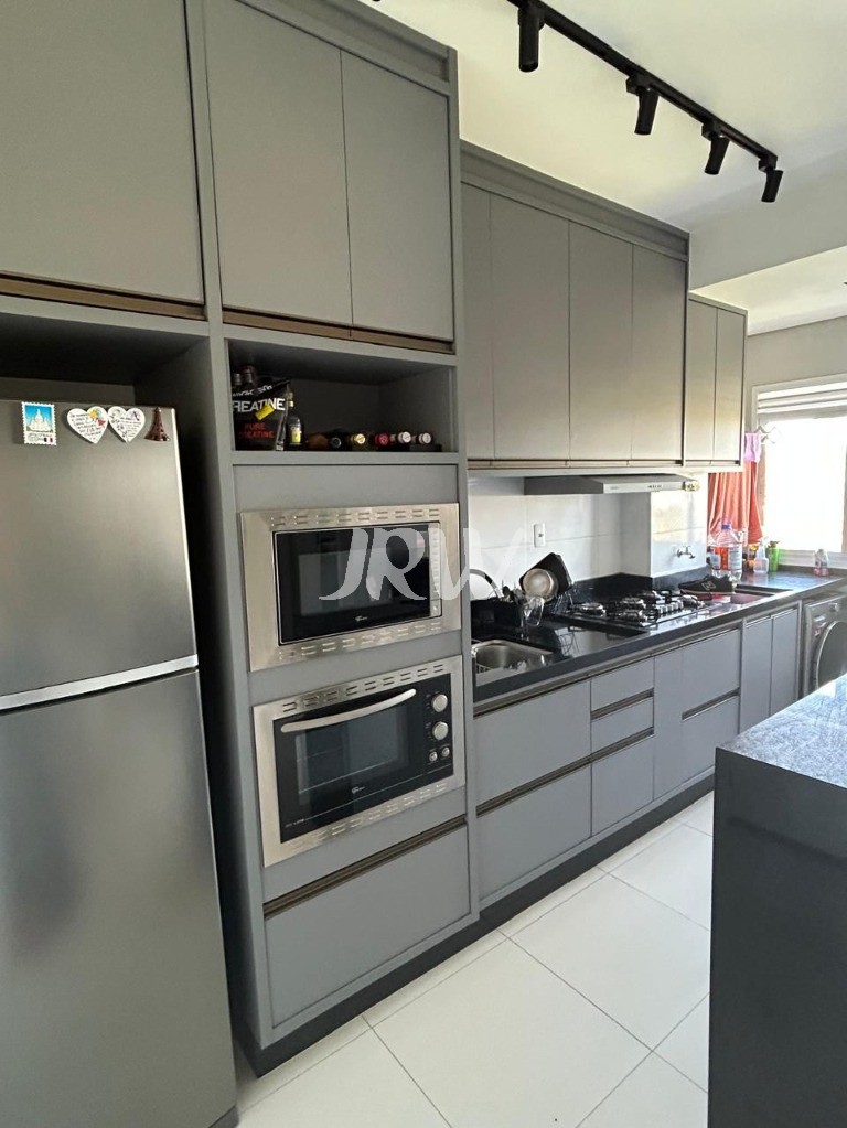 Apartamento à venda com 2 quartos, 51m² - Foto 3
