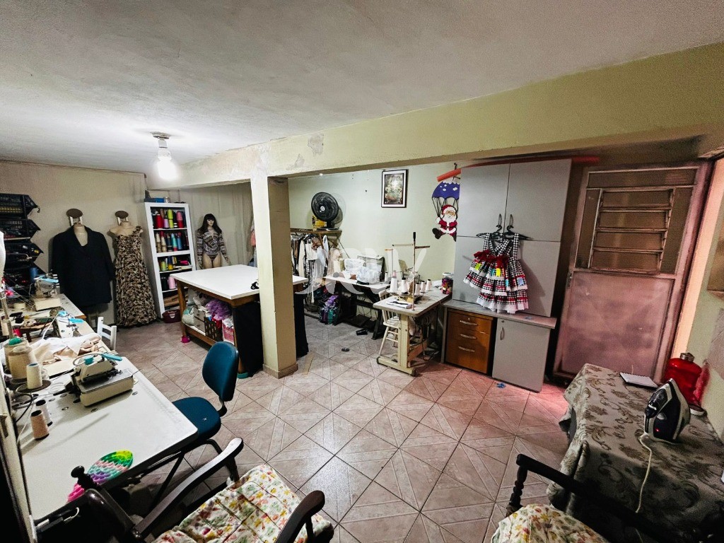 Prédio Inteiro à venda com 3 quartos, 300m² - Foto 29