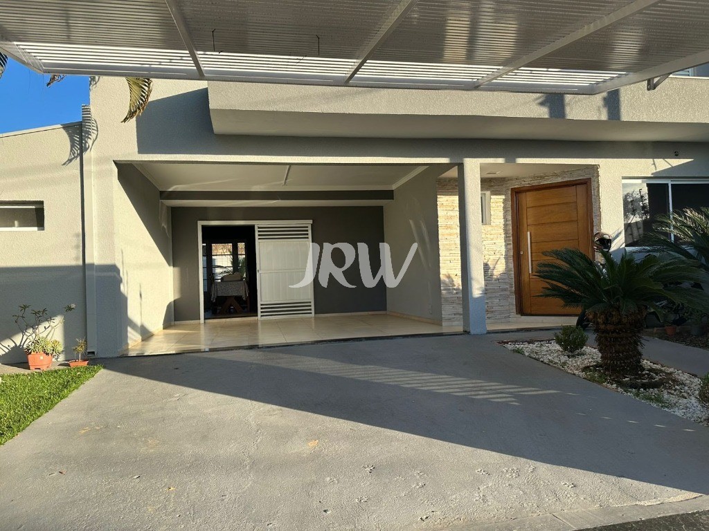Sobrado, 3 quartos, 330 m² - Foto 1