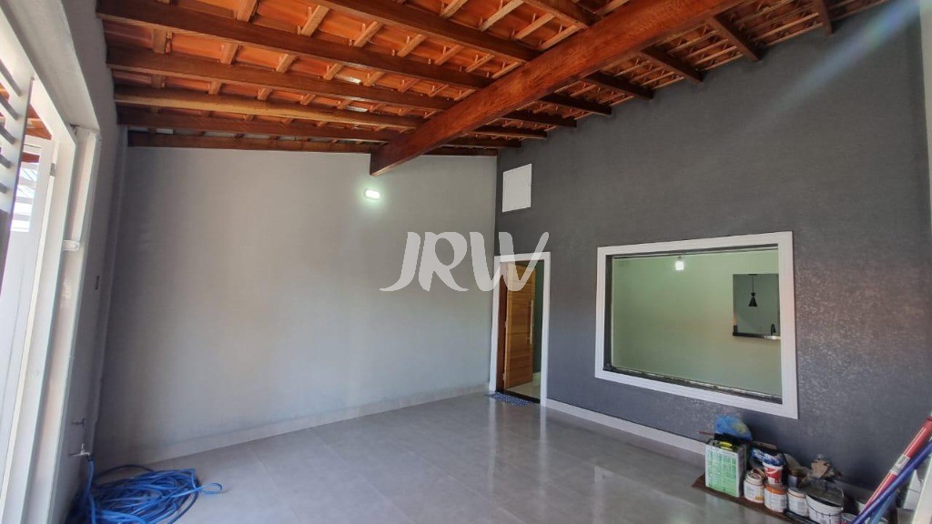 Casa à venda com 3 quartos, 125m² - Foto 1