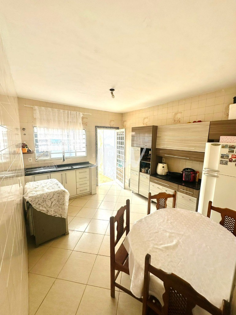 Casa, 2 quartos, 250 m² - Foto 6