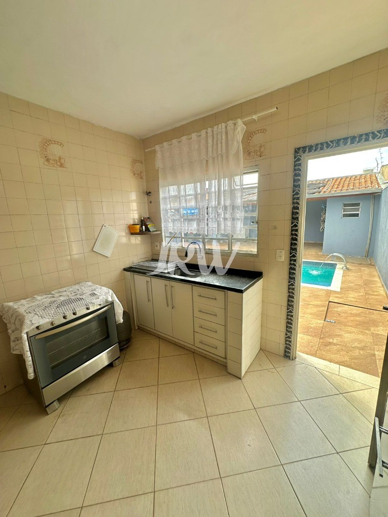 Casa, 2 quartos, 250 m² - Foto 7