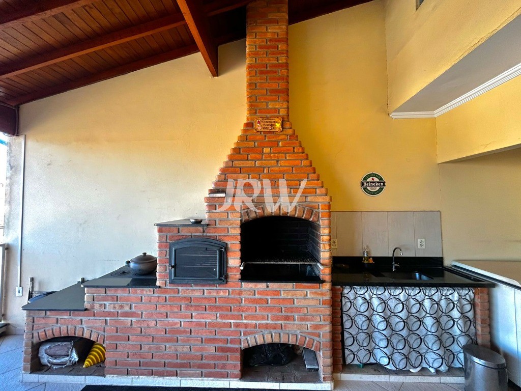 Prédio Inteiro à venda com 3 quartos, 300m² - Foto 4