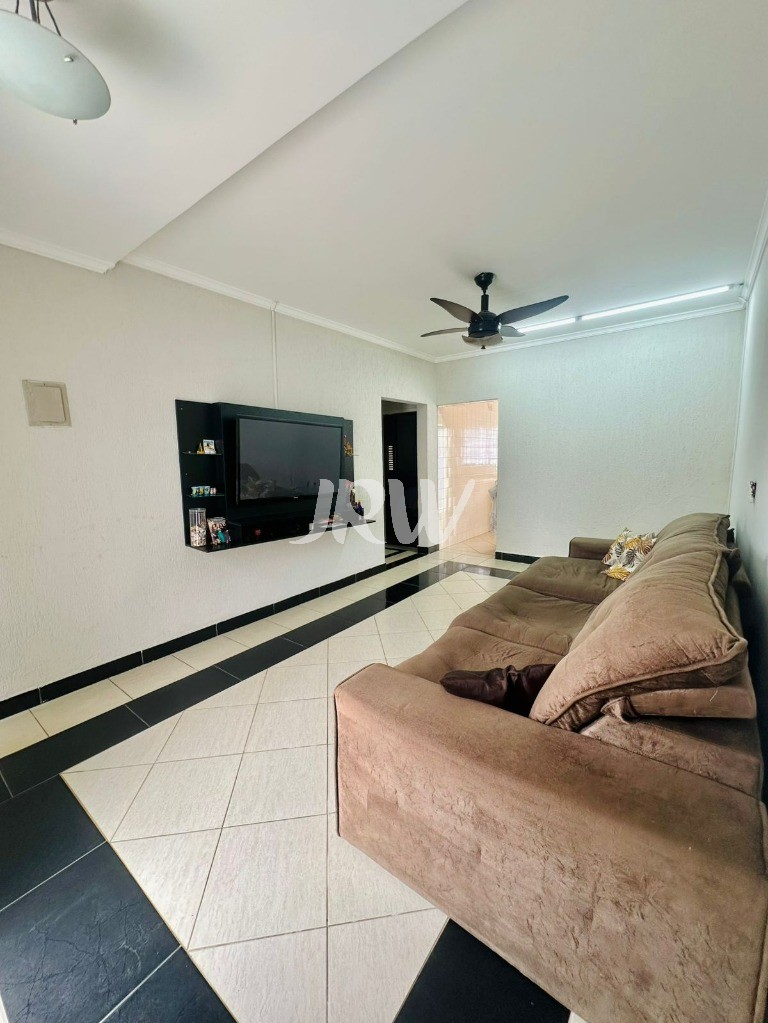 Casa, 2 quartos, 250 m² - Foto 4