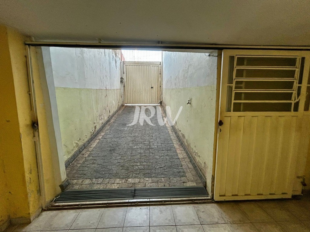 Prédio Inteiro à venda com 3 quartos, 300m² - Foto 27
