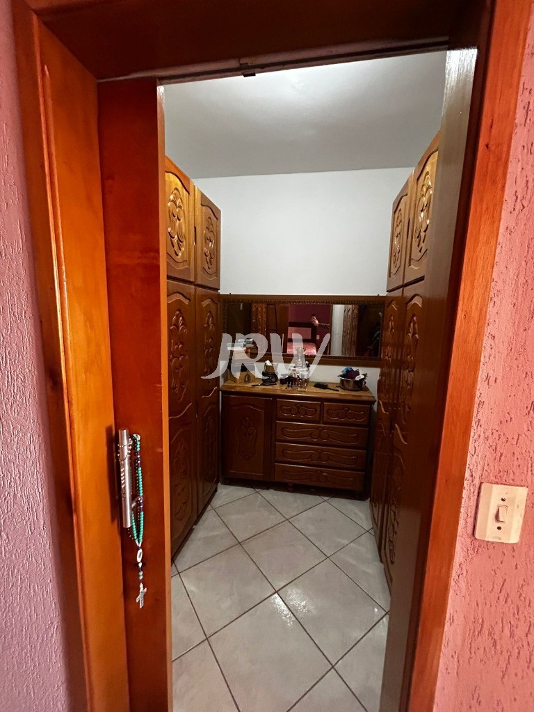 Prédio Inteiro à venda com 3 quartos, 300m² - Foto 17