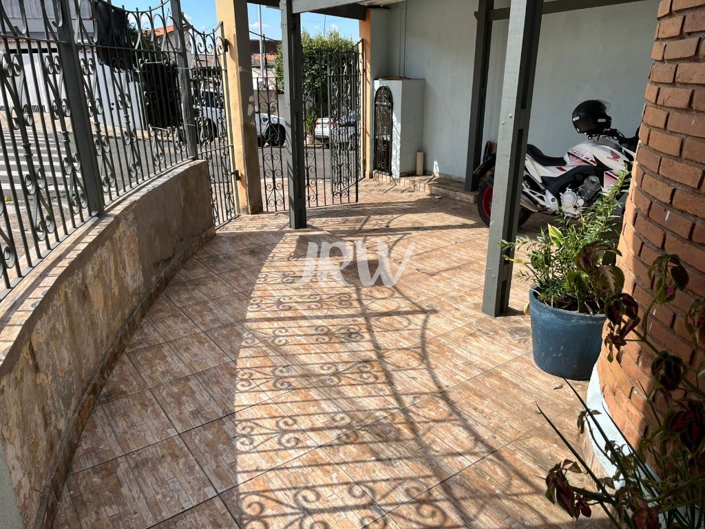 Casa, 3 quartos, 136 m² - Foto 2