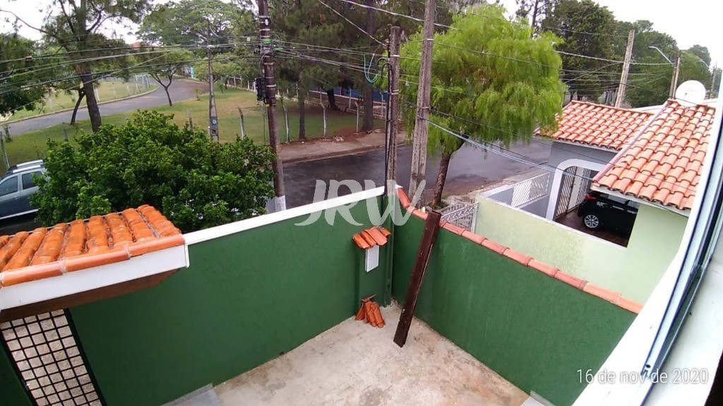 Sobrado à venda com 3 quartos, 250m² - Foto 2