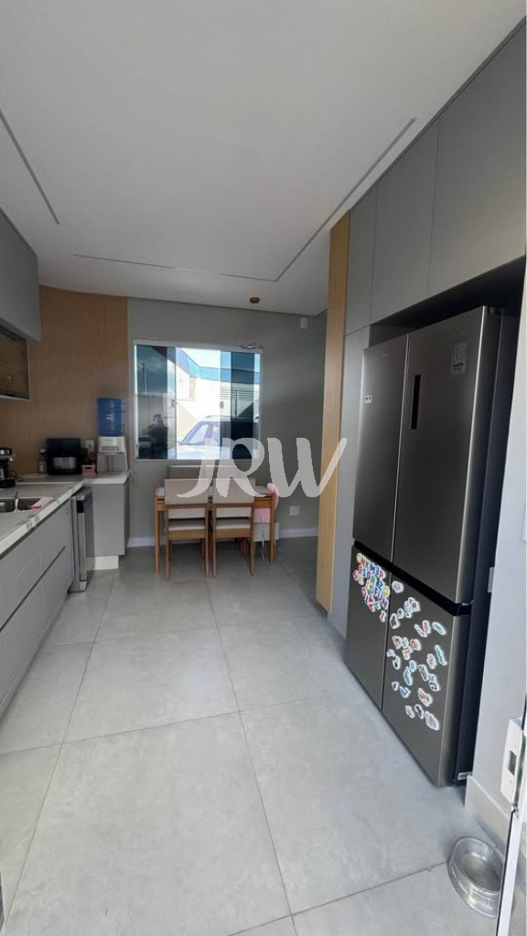 Casa, 3 quartos, 178 m² - Foto 3