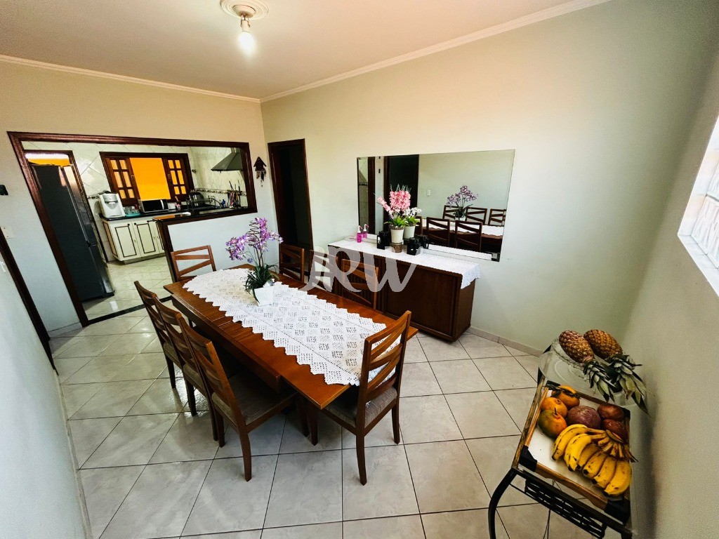 Prédio Inteiro à venda com 3 quartos, 300m² - Foto 12