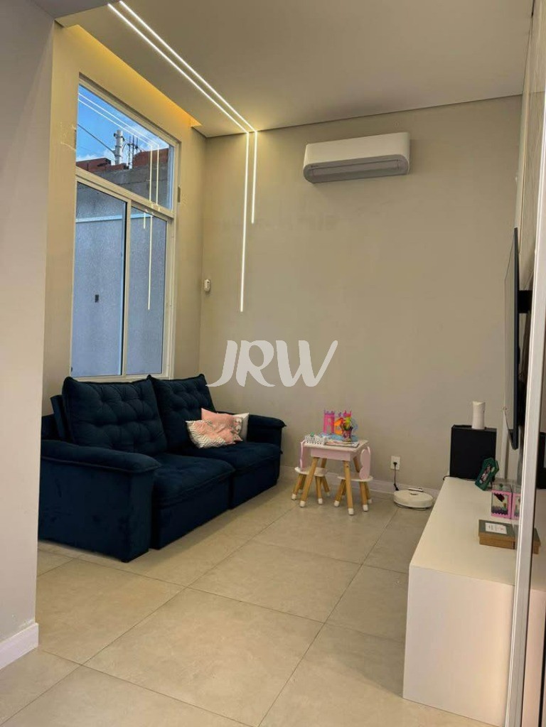 Casa, 3 quartos, 178 m² - Foto 1