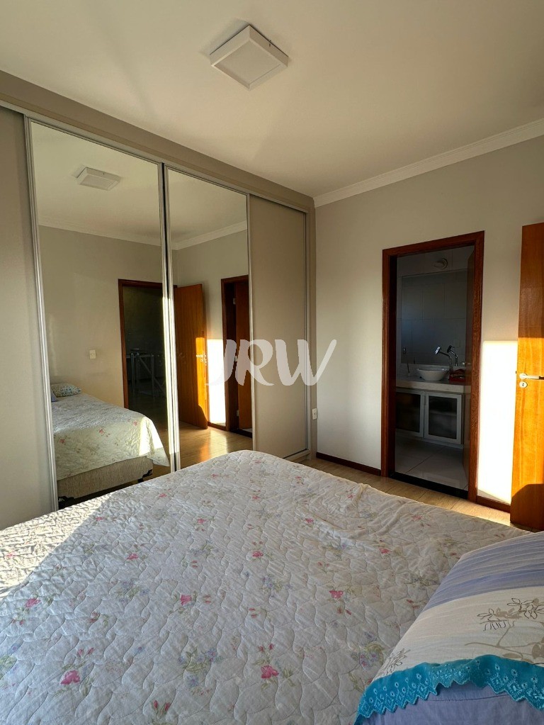 Sobrado, 3 quartos, 330 m² - Foto 18