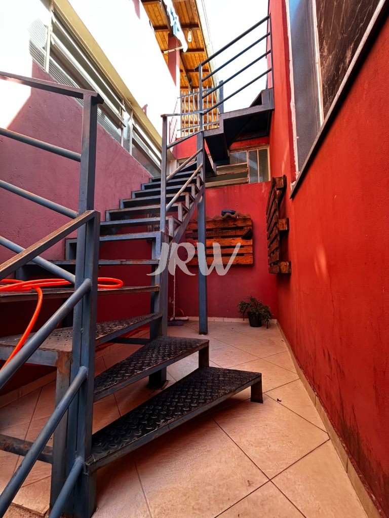 Prédio Inteiro à venda com 3 quartos, 300m² - Foto 24