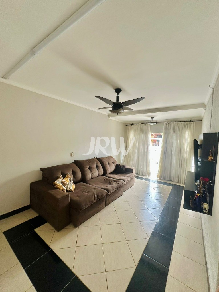 Casa, 2 quartos, 250 m² - Foto 3